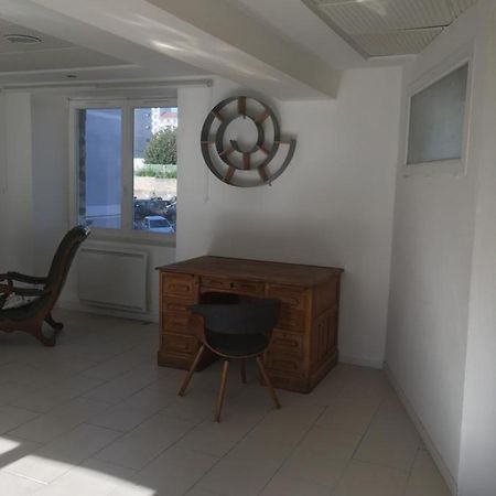 Loft Place Flores Μπεζανσόν Εξωτερικό φωτογραφία